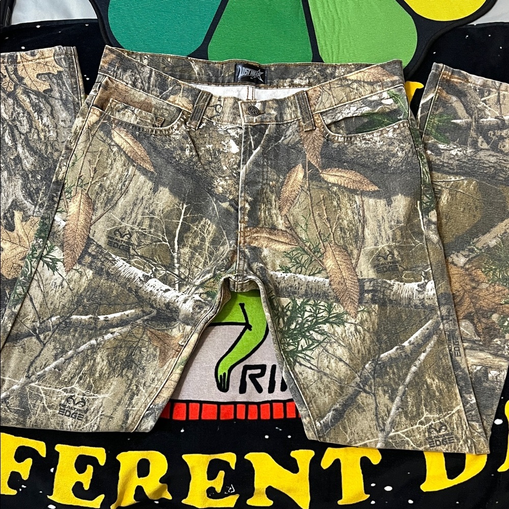 Lost Hills Camo Relaxed Fit Men's Jeans